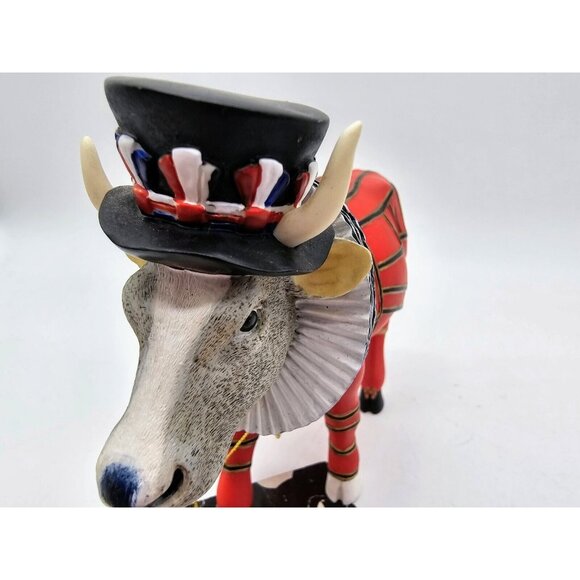 Cowparade Figurine Beefeater- It Ain't Natural London Palace Guard #7247 Vintage - Picture 4 of 15